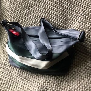 XL Harvey’s Brooklyn Hobo